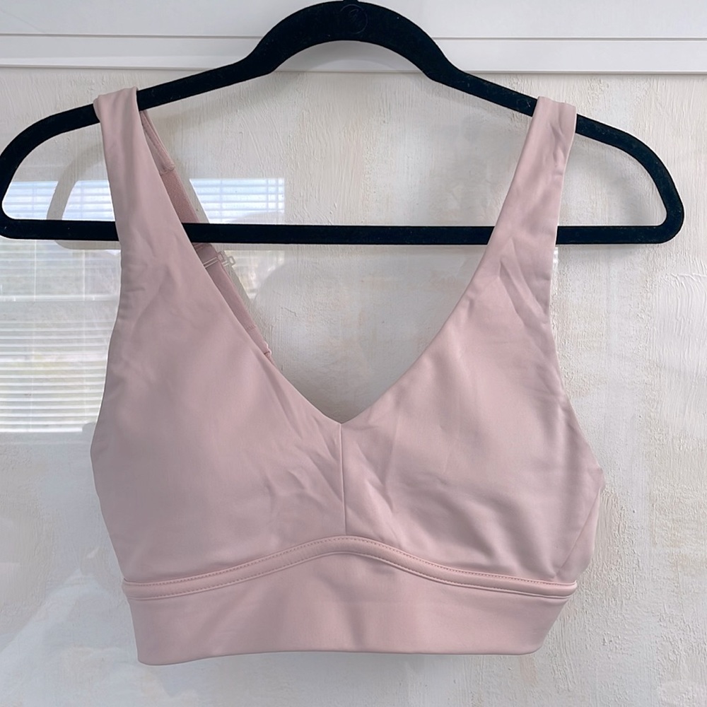 Fabletics All Day Every Day light pink sports bra -size S